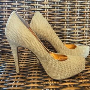 BCBGeneration cashew / sandlewood snakeskin heels